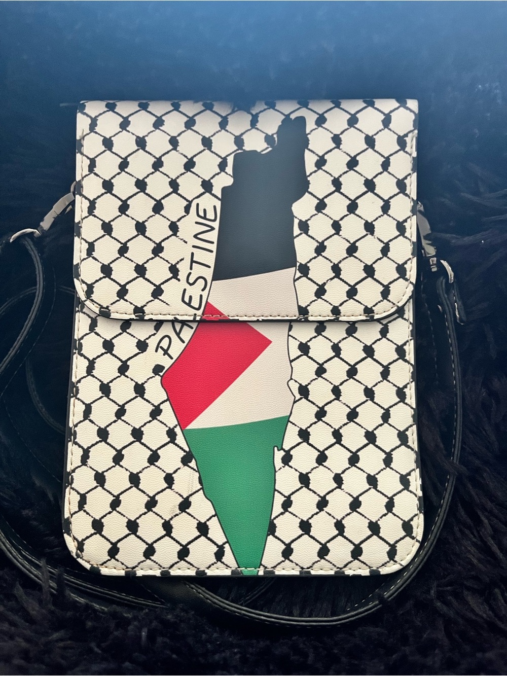 Palestine Flag Pattern Crossbody Phone Bag - Black and White with Red, Green - Picture 2 of 7
